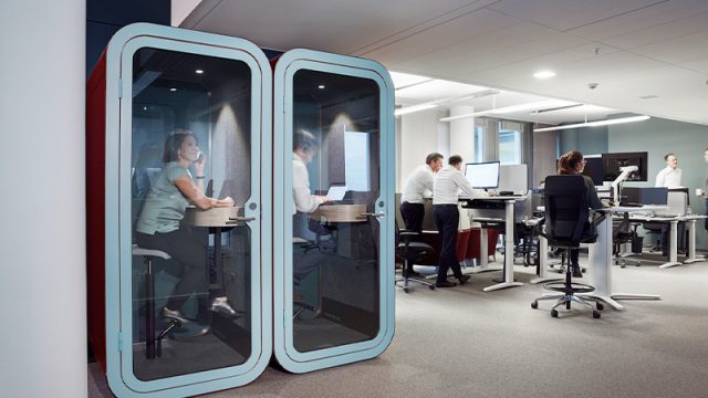 Phone Booth Là Gì? Có Thực Sự Cần Thiết Cho Văn Phòng?