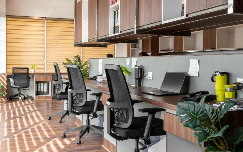 bàn làm việc văn phòng