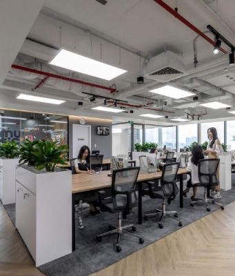 Vì Sao Trang Trí Văn Phòng Ảnh Hưởng Đến Hiệu Suất Làm Việc? trang trí văn phòng